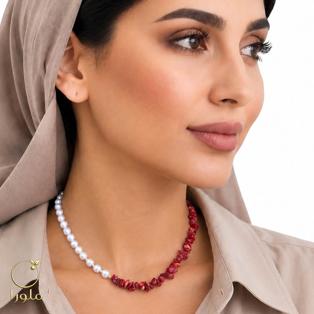 تن پوش گردنبند مروارید و سنگ مرجان با گوی طلا کد 11013